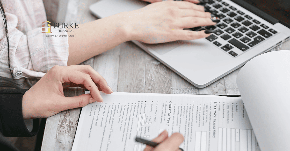 Checklist graphic showing steps to decide if refinancing makes sense in Barrie